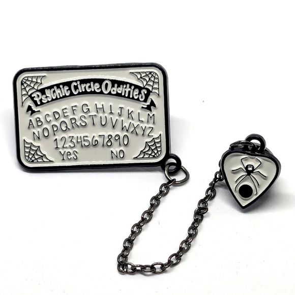 Jewelry - Ouija Board & Planchet Double Pin